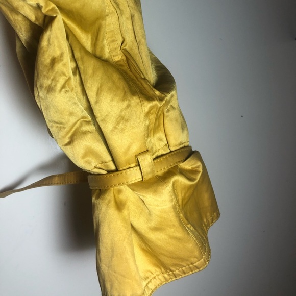 Mycra PAC swing coat. - Picture 8 of 8